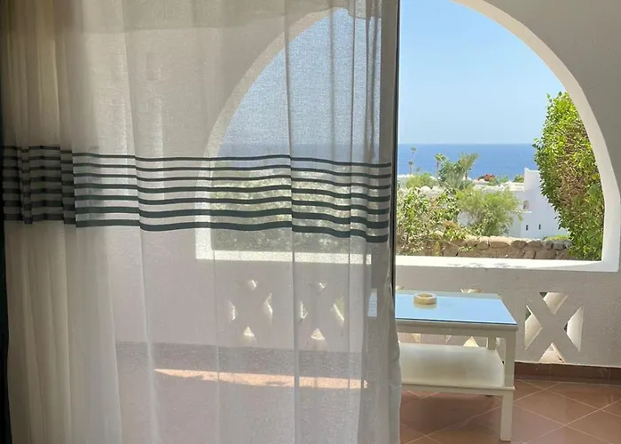 Villa La Vista Mare Domina Coral Bay *